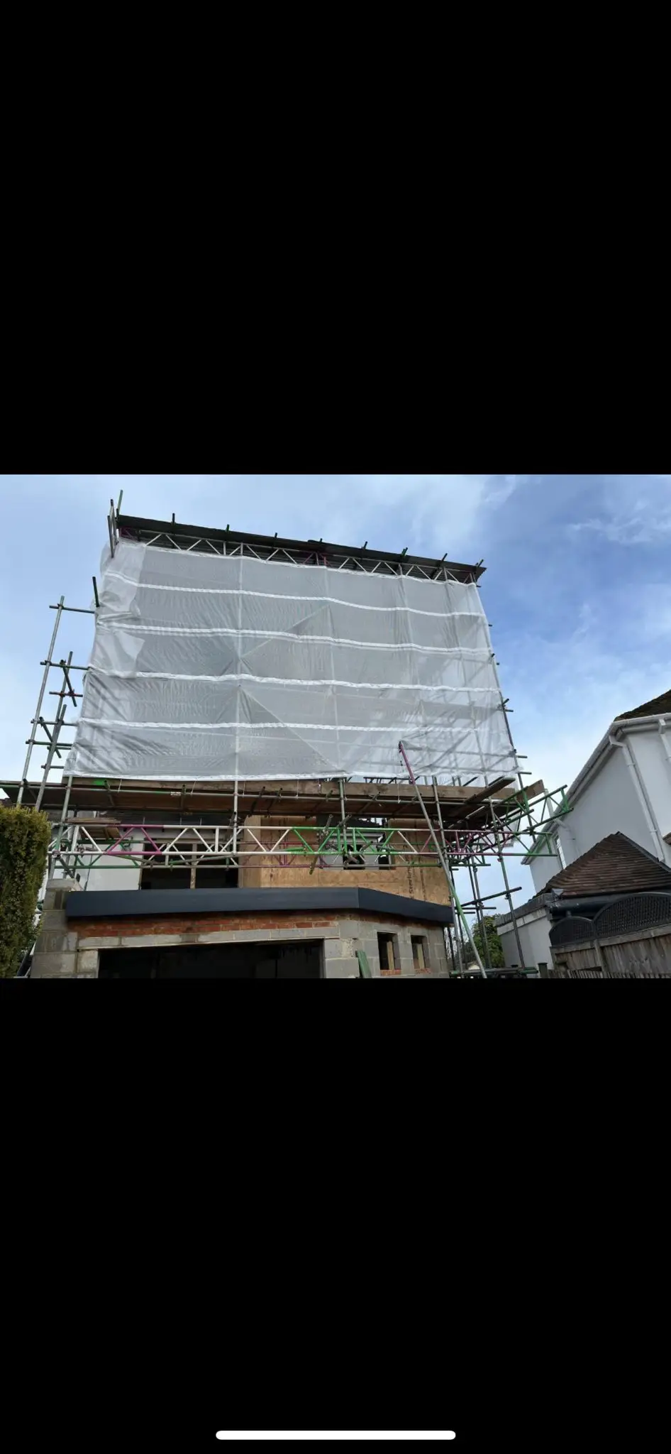 PRS Scaffolding team completing large-scale scaffolding projects safely